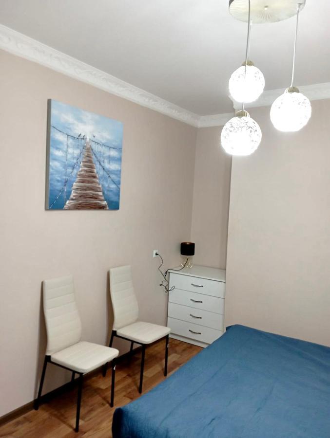 Daniel Sea View Apartment Батумі Екстер'єр фото