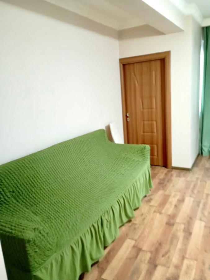 Daniel Sea View Apartment Батумі Екстер'єр фото